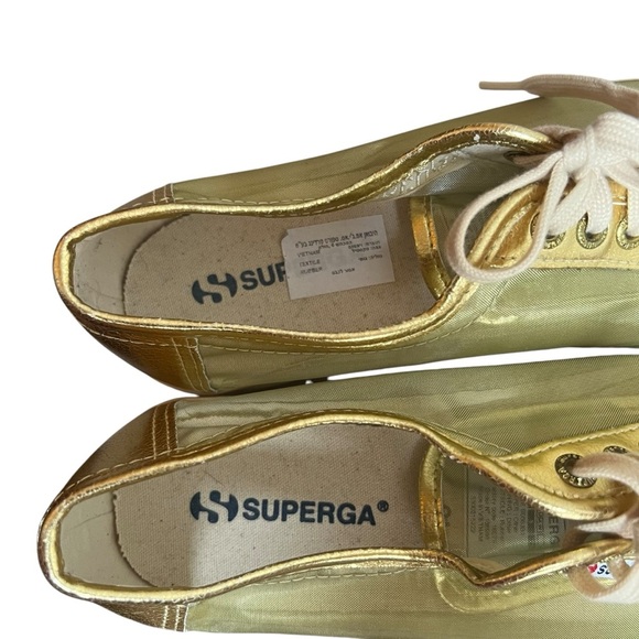 Superga Women's Gold Sneakers size 40 or 9 US - Picture 5 of 12